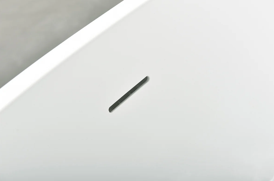 A&E Bath Pearl Freestanding Artistic Acrylic Bathtub